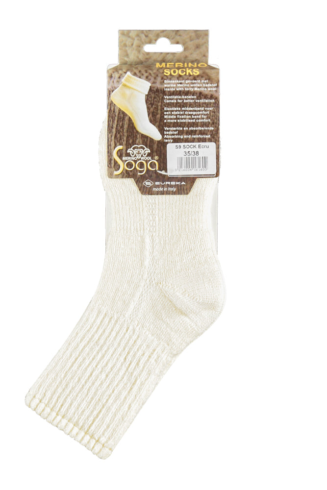 S09 Merino Wollen Sok Ecru